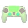 FR-TEC Funda de Silicona + Grips Protectores Custom Kit Glow in The Dark para PS5 - Grips Protectores - Mejora el Agarre - Sticker para Touchpad - Brilla en La Oscuridad - Color Verde